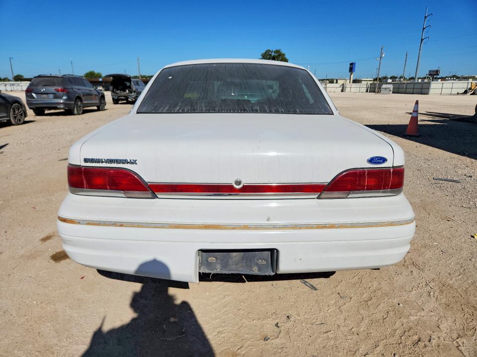 Продажа на аукционе авто 1993 Ford Crown Victoria, vin: 2FALP74W5PX191402, номер лота: 65378236