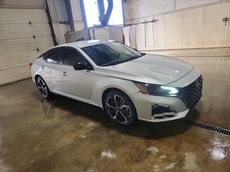 2024 Nissan Altima მანქანა იყიდება აუქციონზე, vin: 1N4BL4CW2RN302323, აუქციონის ნომერი: 63891166