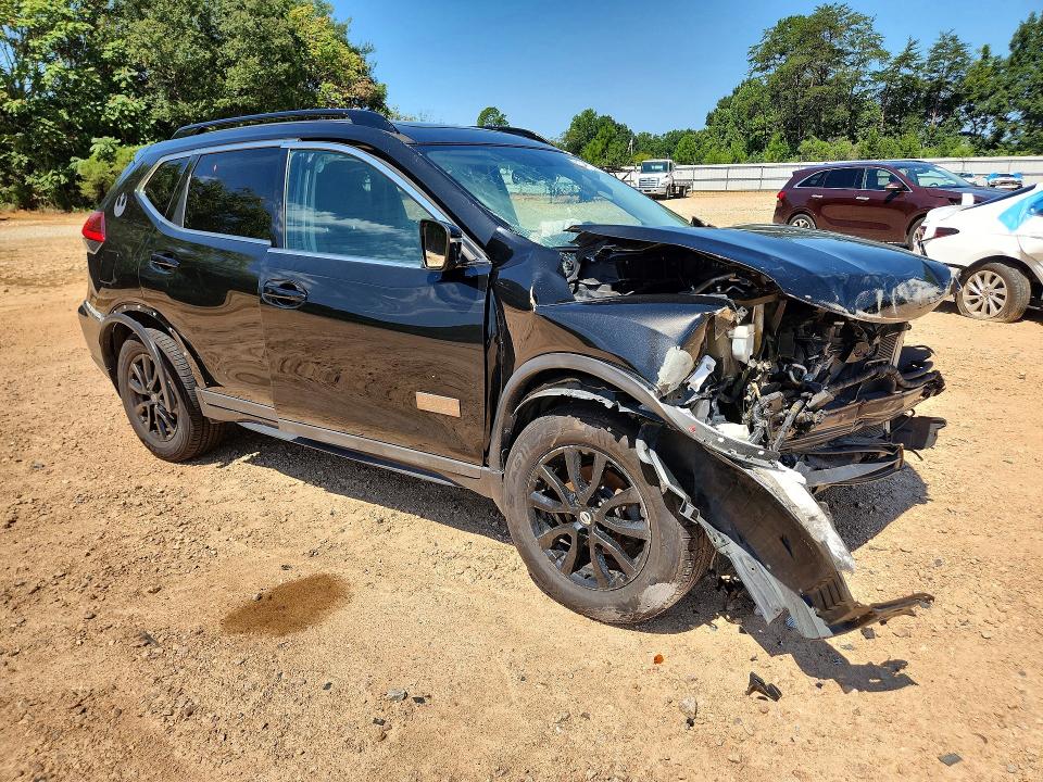 2017 Nissan Rogue მანქანა იყიდება აუქციონზე, vin: 5N1AT2MV3HC766484, აუქციონის ნომერი: 65797216