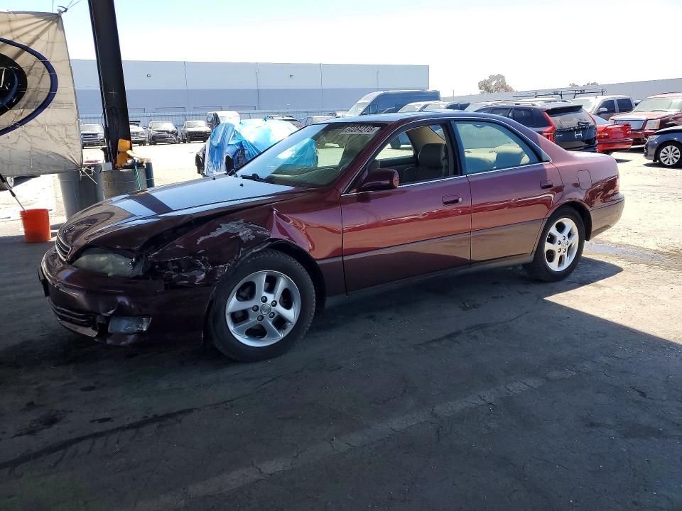2001 Lexus Es მანქანა იყიდება აუქციონზე, vin: JT8BF28G410328560, აუქციონის ნომერი: 64084316