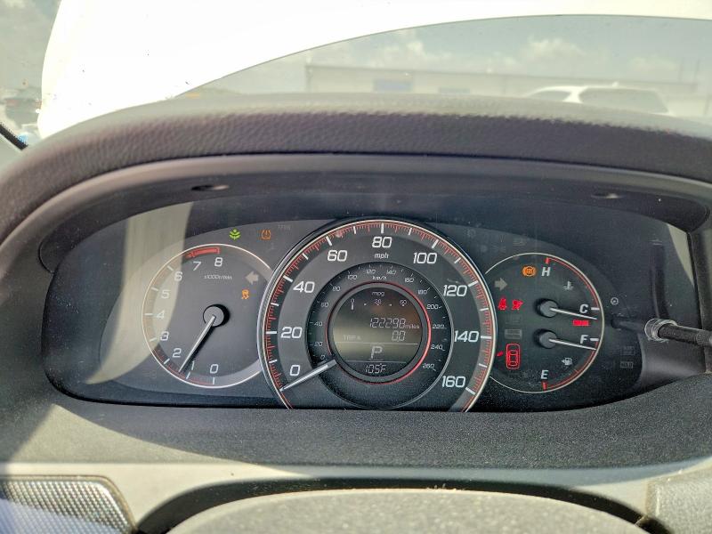 64241726 :رقم المزاد ، 1HGCR2F53FA115830 vin ، 2015 Honda Accord مزاد بيع
