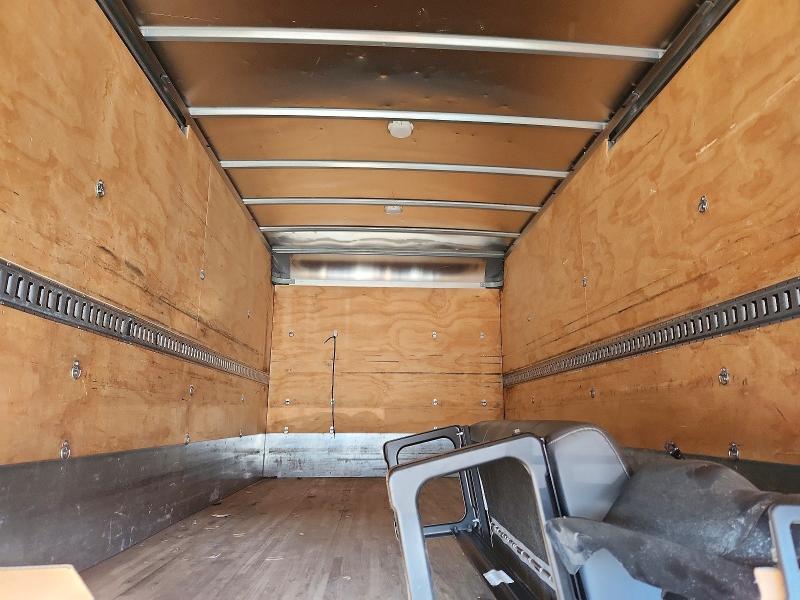 65765826 :رقم المزاد ، 1HTJTSKM8FH659187 vin ، 2015 International 4300 مزاد بيع