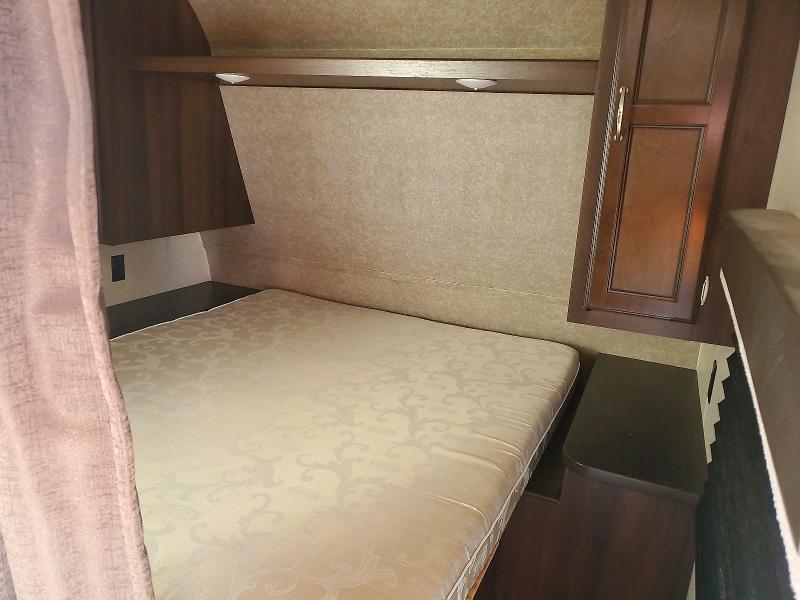 Продаж на аукціоні авто 2018 Jayco Jay Flight Slx, vin: 1UJBJ0BN1J17U0392, номер лоту: 66577466