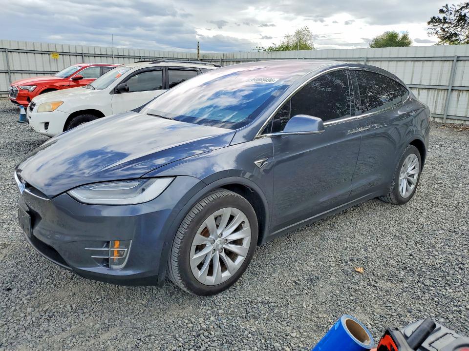 2019 Tesla Model X მანქანა იყიდება აუქციონზე, vin: 5YJXCAE23KF212174, აუქციონის ნომერი: 64669496