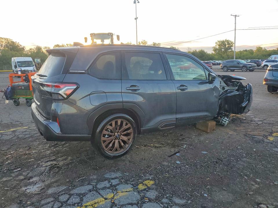 66051406 :رقم المزاد ، JF2SLDHC3SH433825 vin ، 2025 Subaru Forester مزاد بيع