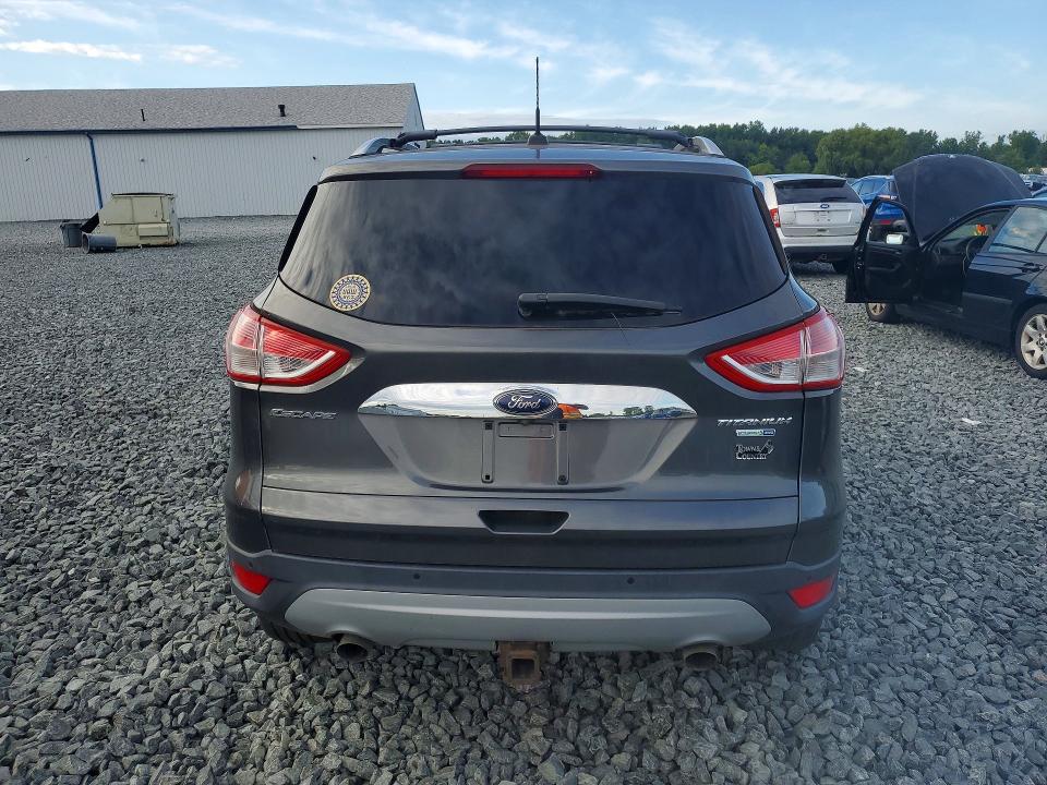 63529426 :رقم المزاد ، 1FMCU9J96FUB91360 vin ، 2015 Ford Escape مزاد بيع