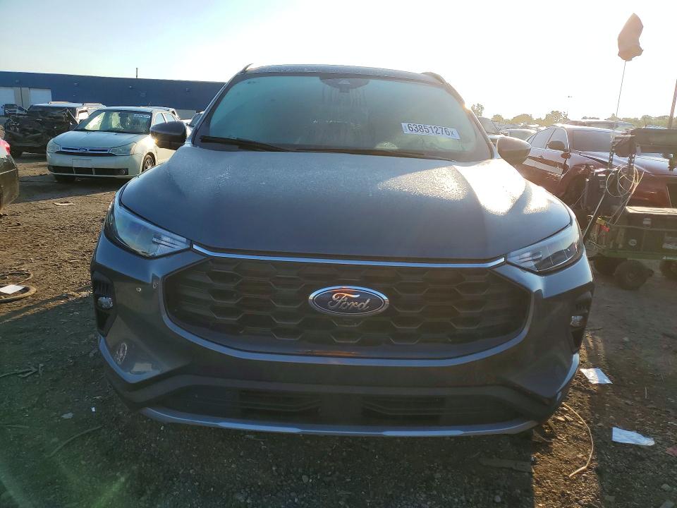 Продаж на аукціоні авто 2025 Ford Escape, vin: 1FMCU9NA0SUB46946, номер лоту: 63851276