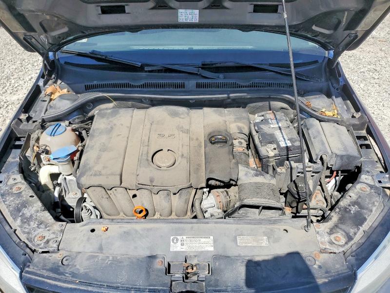 67197446 :رقم المزاد ، 3VWDP7AJ2DM219197 vin ، 2013 Volkswagen Jetta مزاد بيع