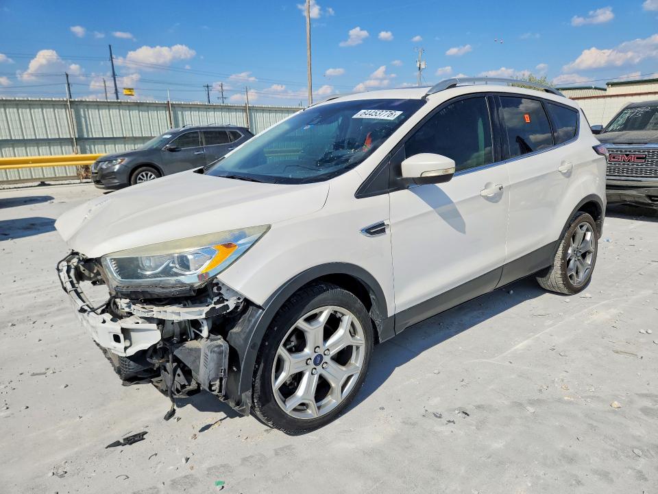 Продаж на аукціоні авто 2017 Ford Escape, vin: 1FMCU0J95HUE15670, номер лоту: 64453776