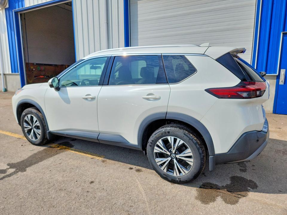 64854726 :رقم المزاد ، 5N1AT3BB2MC716622 vin ، 2021 Nissan Rogue مزاد بيع