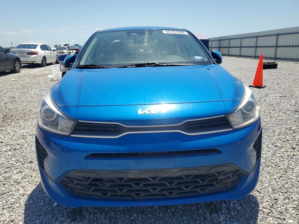 65191996 :رقم المزاد ، 3KPA24AD5NE463032 vin ، 2022 Kia Rio مزاد بيع