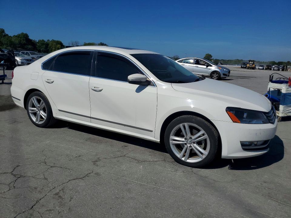 66491756 :رقم المزاد ، 1VWBN7A37DC115093 vin ، 2013 Volkswagen Passat مزاد بيع