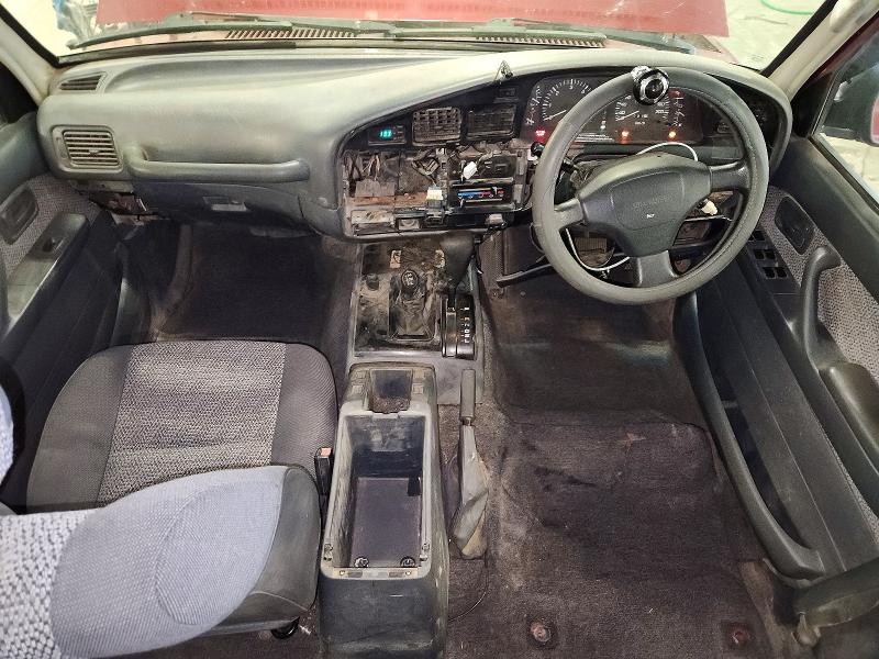 63113456 :رقم المزاد ، JT711UJ8008004553 vin ، 1993 Toyota Land Cruiser مزاد بيع