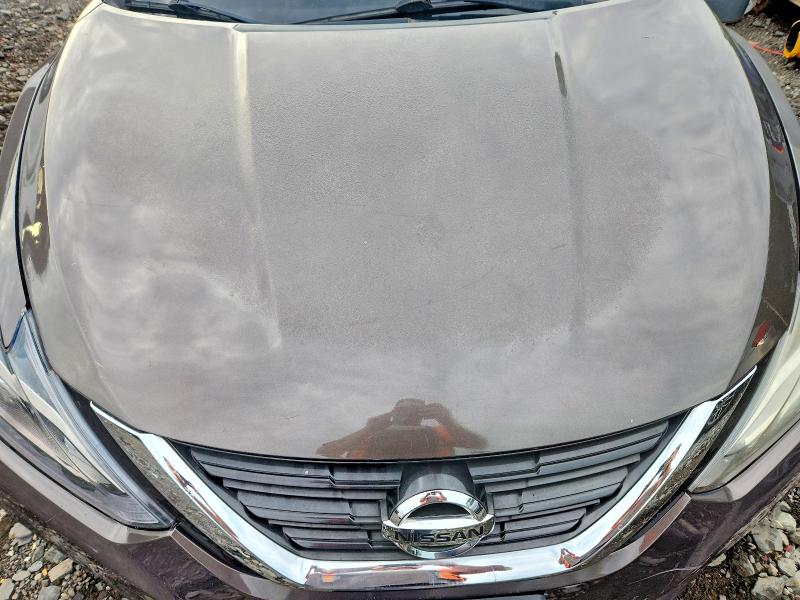 2017 Nissan Altima მანქანა იყიდება აუქციონზე, vin: 1N4AL3APXHN316700, აუქციონის ნომერი: 63833796