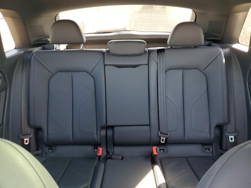 63431626 :رقم المزاد ، WA1EECF35N1025384 vin ، 2022 Audi Q3 مزاد بيع
