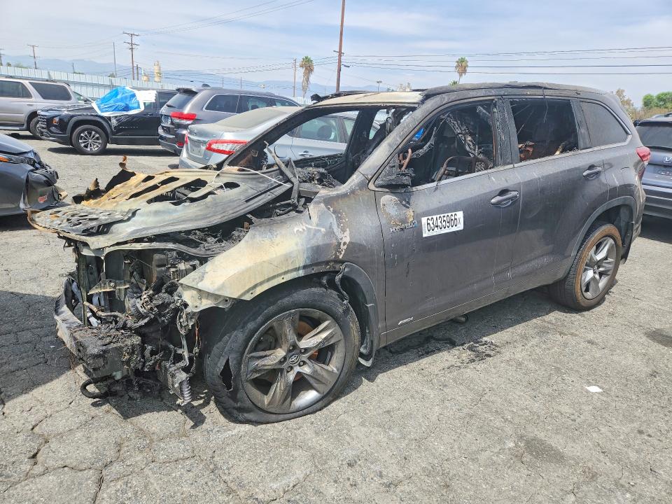 63435966 :رقم المزاد ، 5TDDGRFH9JS045984 vin ، 2018 Toyota Highlander Hybrid مزاد بيع