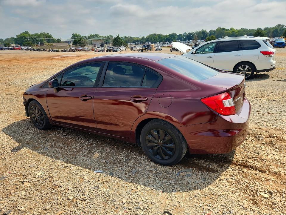 Продажа на аукционе авто 2012 Honda Civic, vin: 2HGFB2F51CH579438, номер лота: 65796296