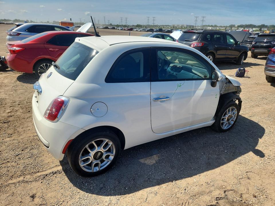 66207126 :رقم المزاد ، 3C3CFFAR0FT541643 vin ، 2015 Fiat 500 مزاد بيع