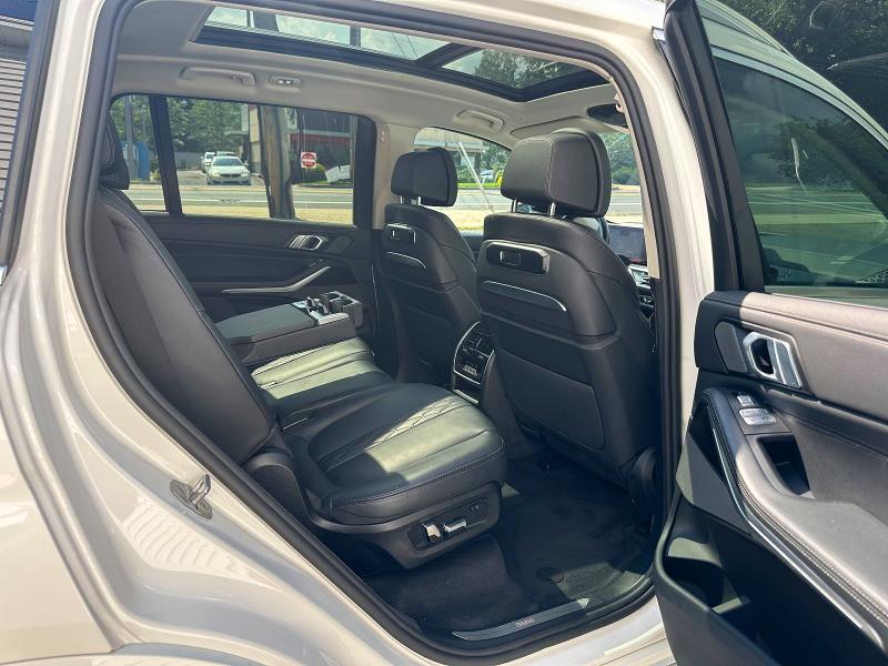 64066016 :رقم المزاد ، 5UX23EM07S9Y27594 vin ، 2025 Bmw X7 مزاد بيع