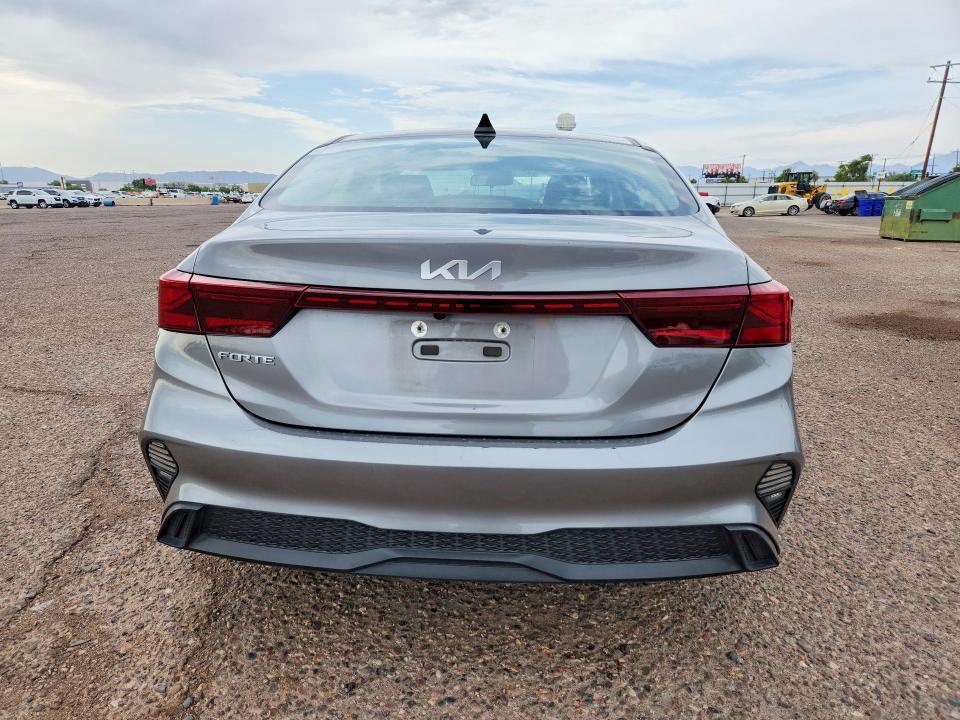 64850556 :رقم المزاد ، 3KPF24AD1NE482635 vin ، 2022 Kia Forte مزاد بيع
