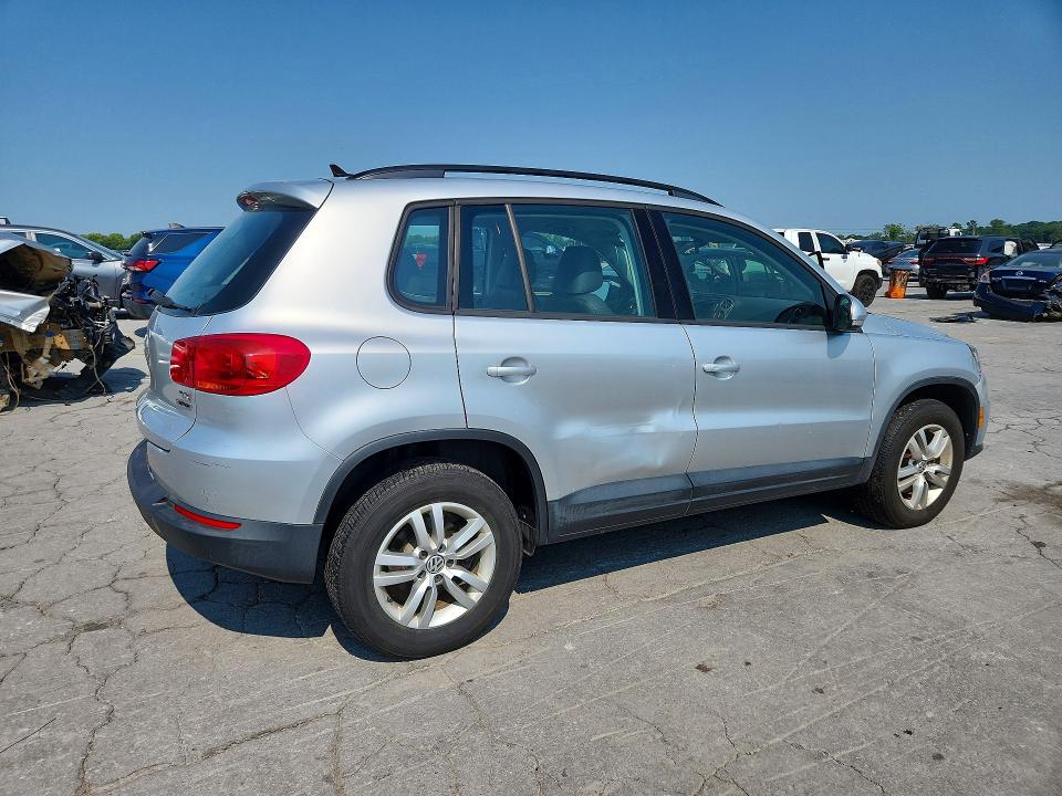 64783026 :رقم المزاد ، WVGBV7AX0HW510741 vin ، 2017 Volkswagen Tiguan مزاد بيع
