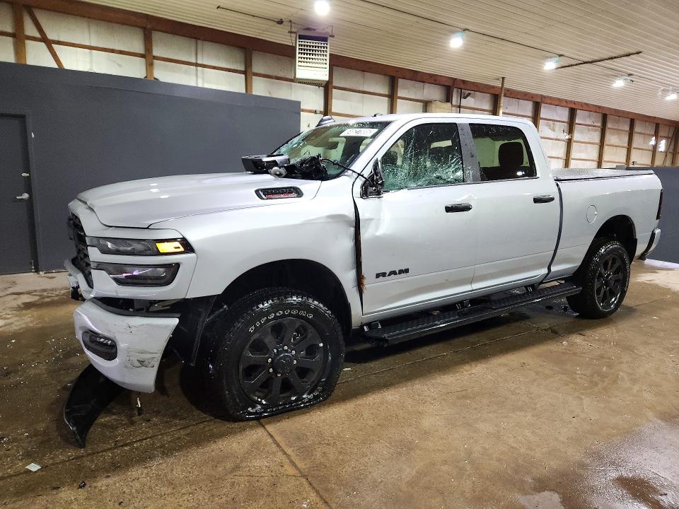 64627886 :رقم المزاد ، 3C6UR5DJXTG318576 vin ، 2026 Ram 2500 مزاد بيع