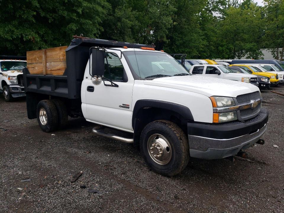 2003 Chevrolet Silverado მანქანა იყიდება აუქციონზე, vin: 1GBJK34173E266145, აუქციონის ნომერი: 65474236