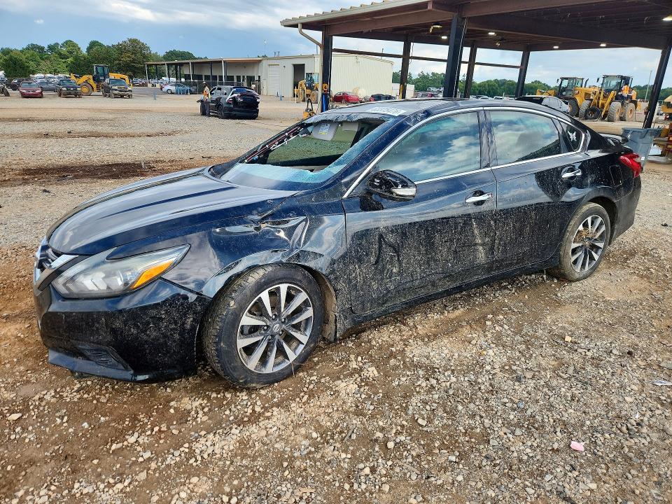 2017 Nissan Altima მანქანა იყიდება აუქციონზე, vin: 1N4AL3AP2HC274860, აუქციონის ნომერი: 63375476