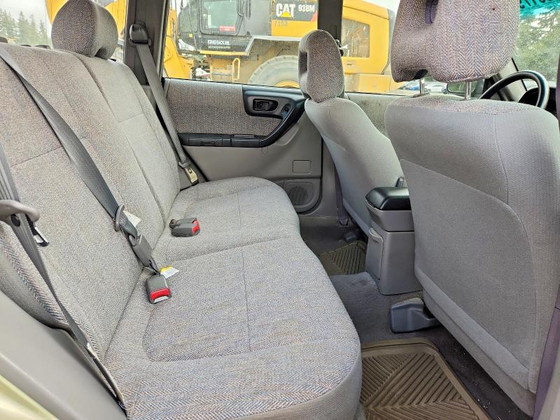 65317996 :رقم المزاد ، JF1SF635X1H704152 vin ، 2001 Subaru Forester مزاد بيع