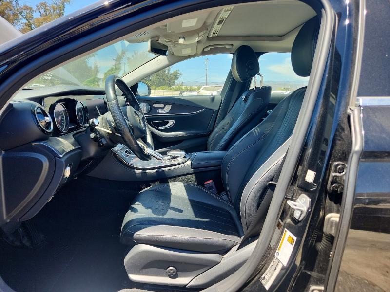 65204296 :رقم المزاد ، WDDZF4JB0JA315492 vin ، 2018 Mercedes-benz E مزاد بيع