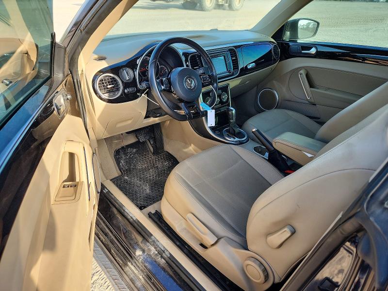 66297706 :رقم المزاد ، 3VWJ17AT9HM618202 vin ، 2017 Volkswagen Beetle مزاد بيع