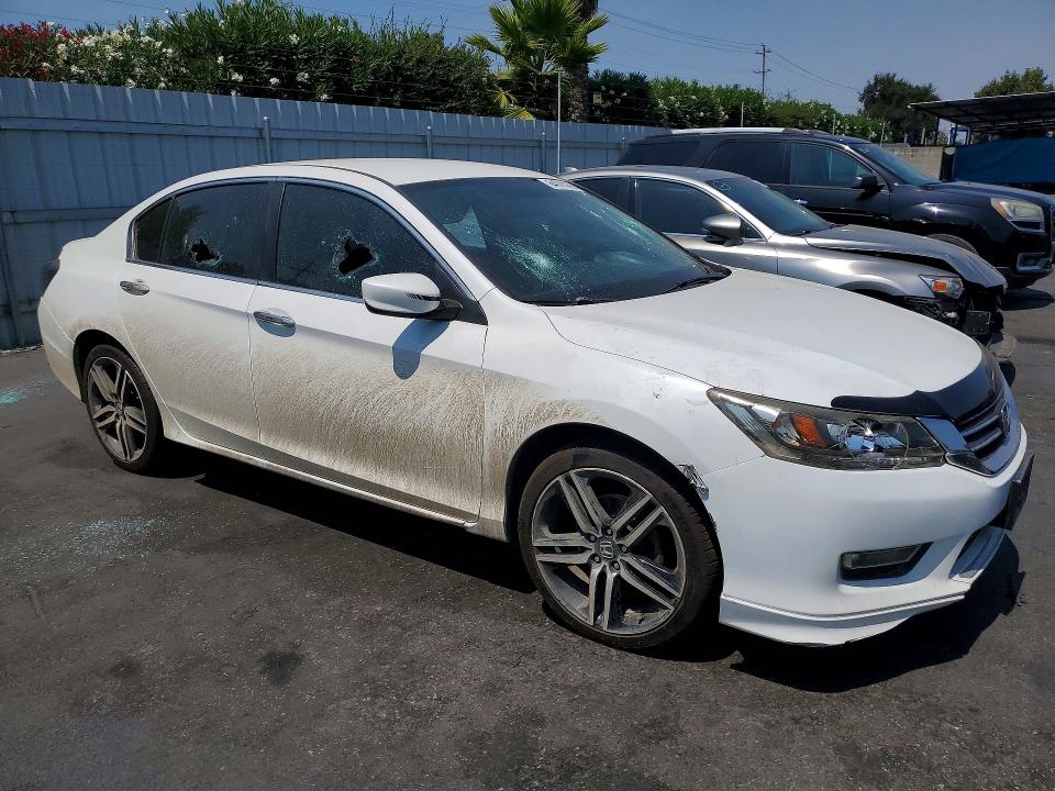 64678366 :رقم المزاد ، 1HGCR2F57DA064989 vin ، 2013 Honda Accord مزاد بيع