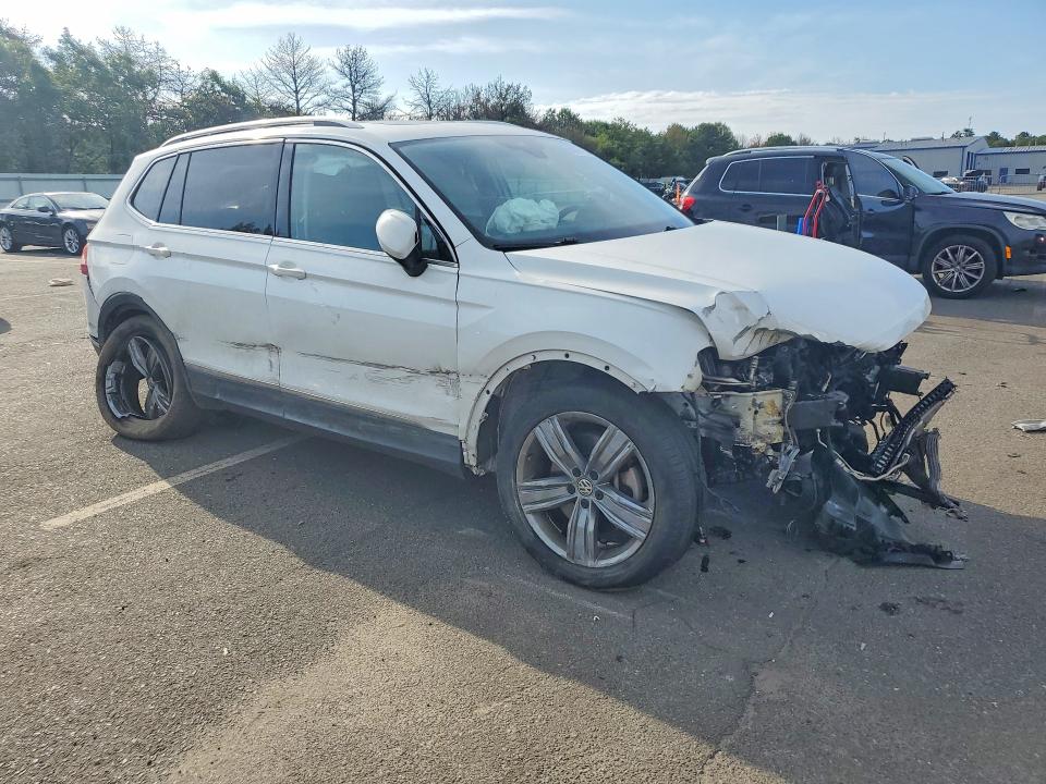 Продажа на аукционе авто 2021 Volkswagen Tiguan, vin: 3VV2B7AX8MM065979, номер лота: 66807166