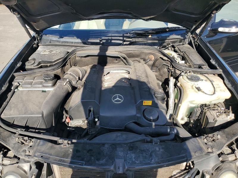 2001 Mercedes-benz Clk მანქანა იყიდება აუქციონზე, vin: WDBLJ65G01F174456, აუქციონის ნომერი: 63894276