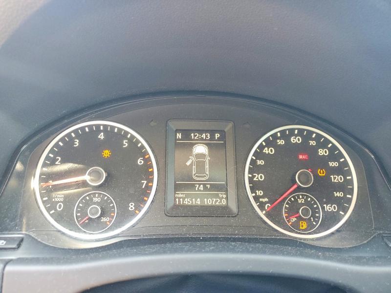2011 Volkswagen Tiguan მანქანა იყიდება აუქციონზე, vin: WVGBV7AX6BW517782, აუქციონის ნომერი: 64939416