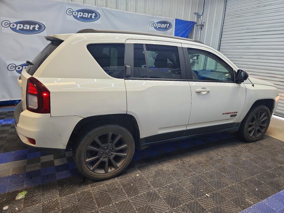 2017 Jeep Compass მანქანა იყიდება აუქციონზე, vin: 1C4NJDBB4HD107582, აუქციონის ნომერი: 65988686