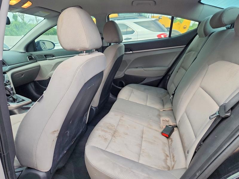 63686856 :رقم المزاد ، 5NPD74LF2HH154079 vin ، 2017 Hyundai Elantra مزاد بيع