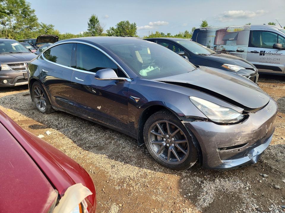 Продаж на аукціоні авто 2019 Tesla Model 3, vin: 5YJ3E1EA0KF400411, номер лоту: 61449236