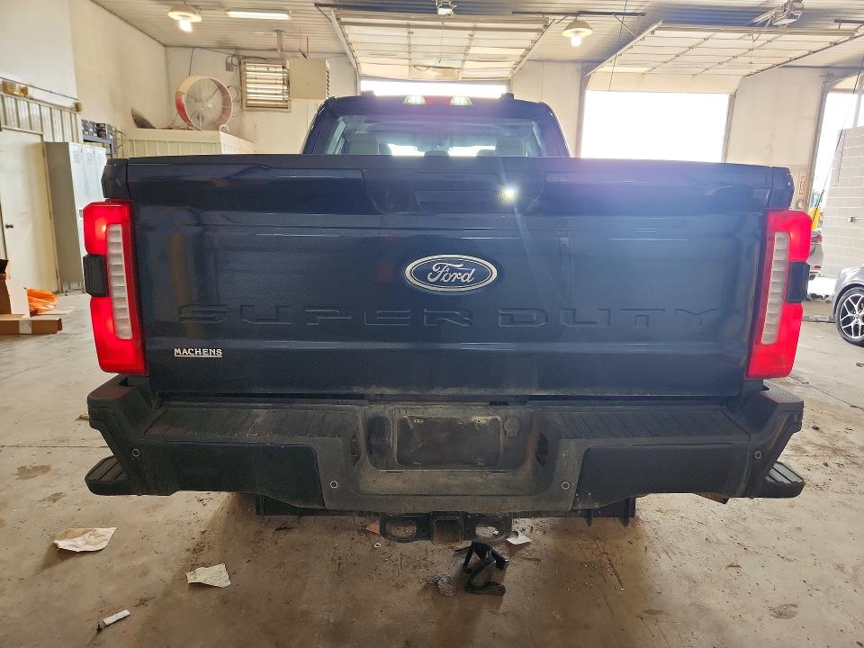 64781806 :رقم المزاد ، 1FT8X2BA1REF11202 vin ، 2024 Ford F250 مزاد بيع