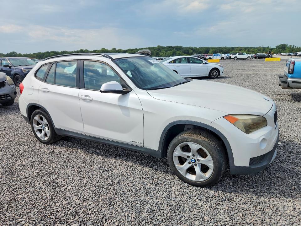 2013 Bmw X1 მანქანა იყიდება აუქციონზე, vin: WBAVM1C55DVL64072, აუქციონის ნომერი: 64845286