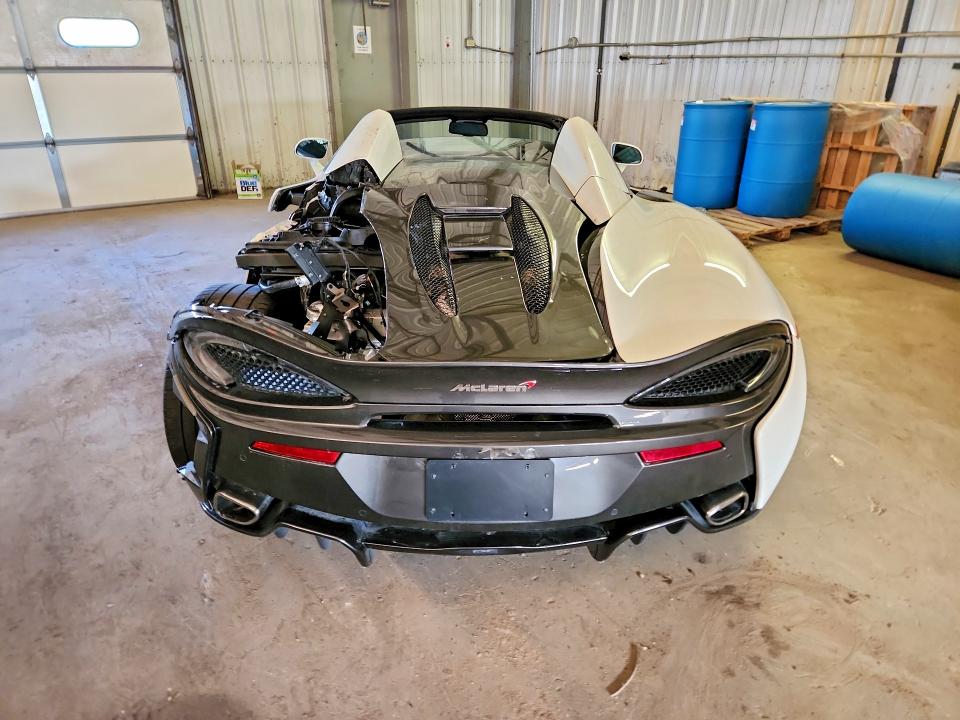 Продаж на аукціоні авто 2018 Mclaren Automotive 570s, vin: SBM13FAA7JW004851, номер лоту: 65265356