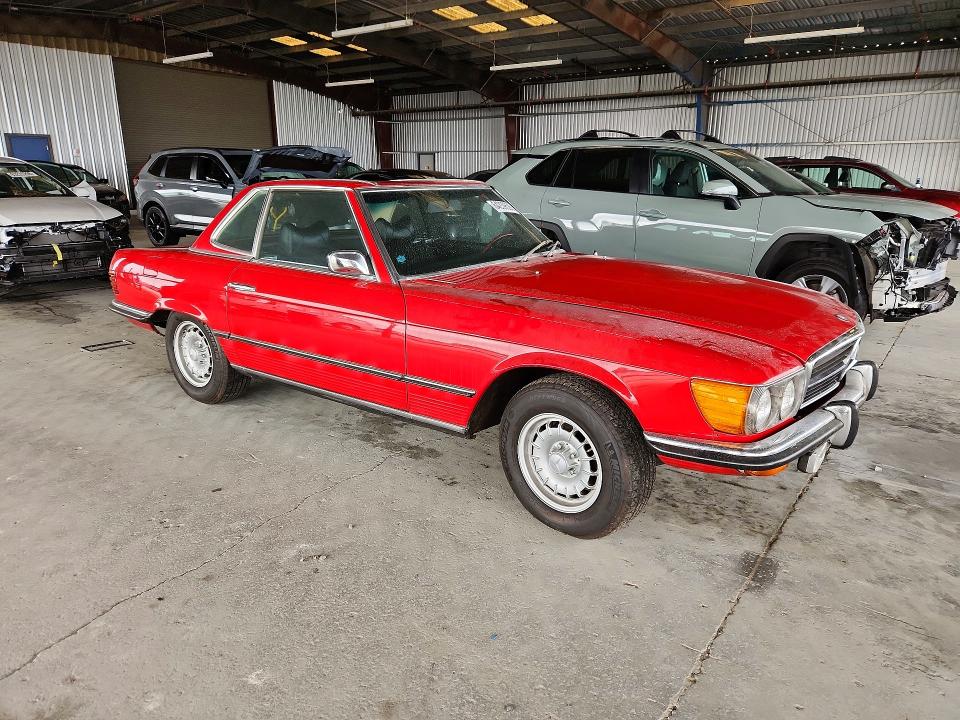 64239626 :رقم المزاد ، 10704412004256 vin ، 1972 Mercedes-benz 450 Sl مزاد بيع