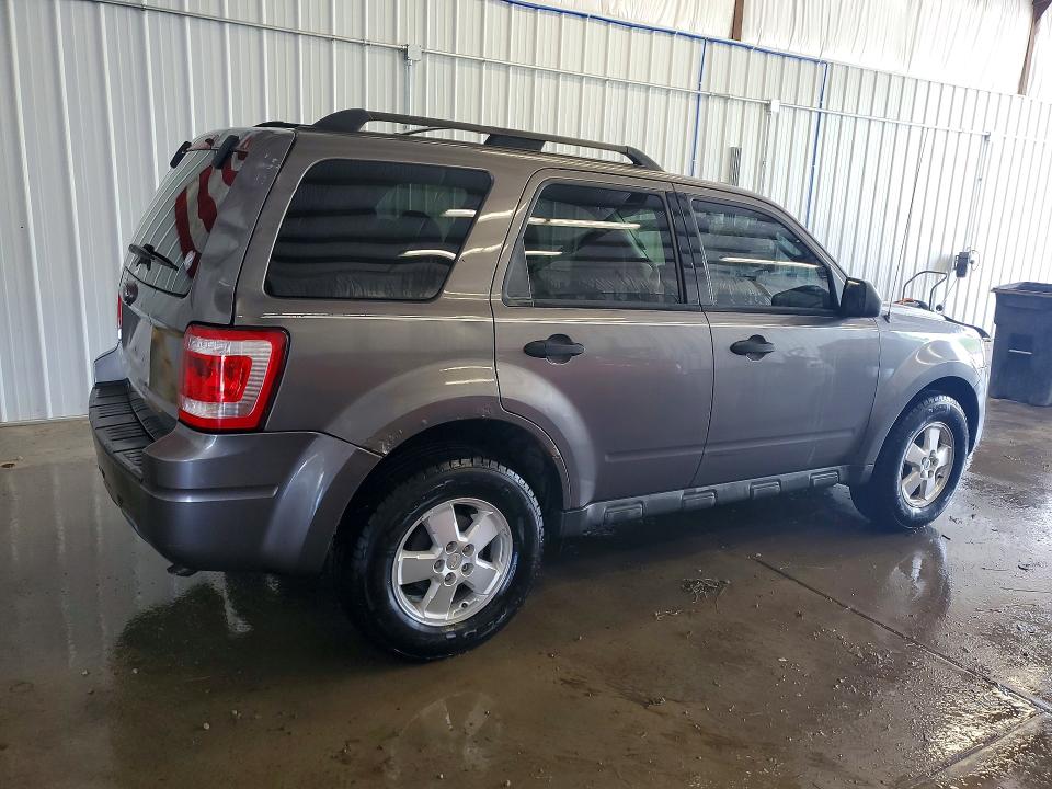 Продаж на аукціоні авто 2011 Ford Escape, vin: 1FMCU0DG1BKB30087, номер лоту: 64219446