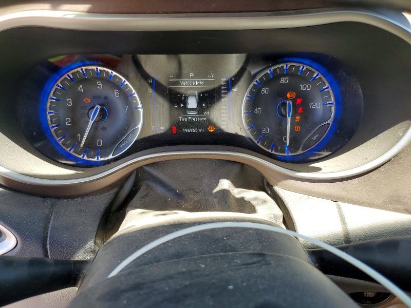 65936906 :رقم المزاد ، 2C4RC1DG7LR264404 vin ، 2020 Chrysler Voyager مزاد بيع