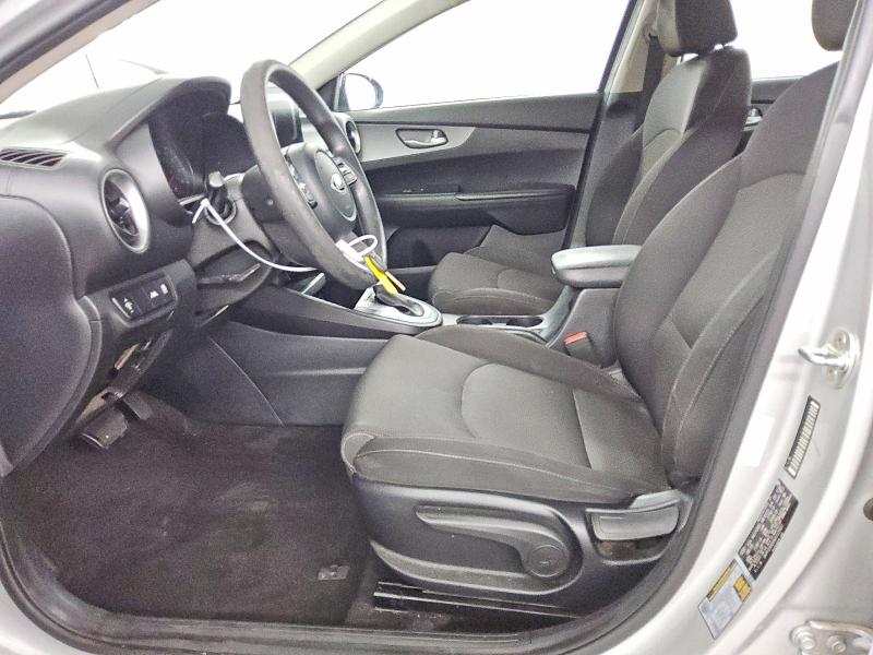 2019 Kia Forte მანქანა იყიდება აუქციონზე, vin: 3KPF24AD0KE015931, აუქციონის ნომერი: 61784186