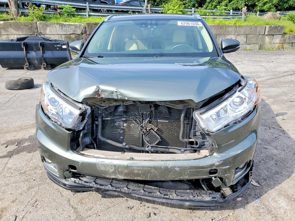 2015 Toyota Highlander Hybrid მანქანა იყიდება აუქციონზე, vin: 5TDDCRFH1FS007538, აუქციონის ნომერი: 62961696