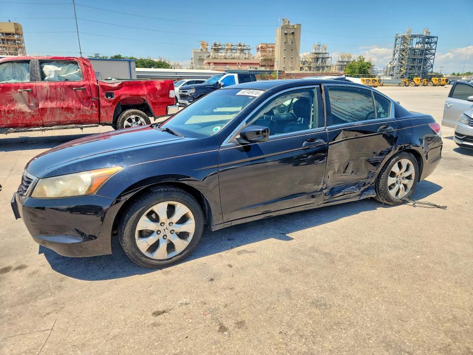 63740416 :رقم المزاد ، JHMCP26888C048551 vin ، 2008 Honda Accord مزاد بيع