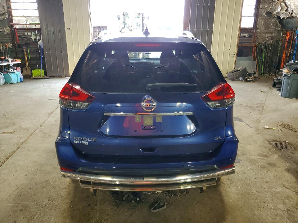 Продаж на аукціоні авто 2018 Nissan Rogue, vin: JN8AT2MT2JW464826, номер лоту: 64440726