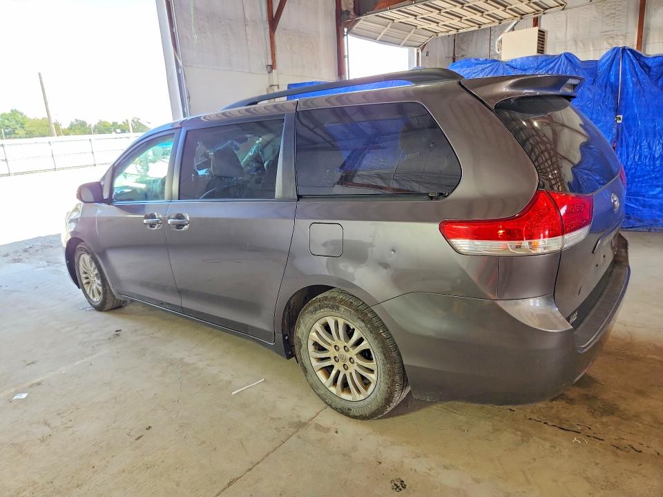Продаж на аукціоні авто 2011 Toyota Sienna, vin: 5TDYK3DC3BS100810, номер лоту: 67094716