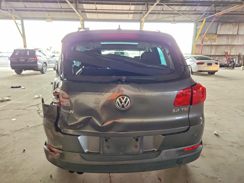 63590766 :رقم المزاد ، WVGAV7AX8CW006023 vin ، 2012 Volkswagen Tiguan مزاد بيع